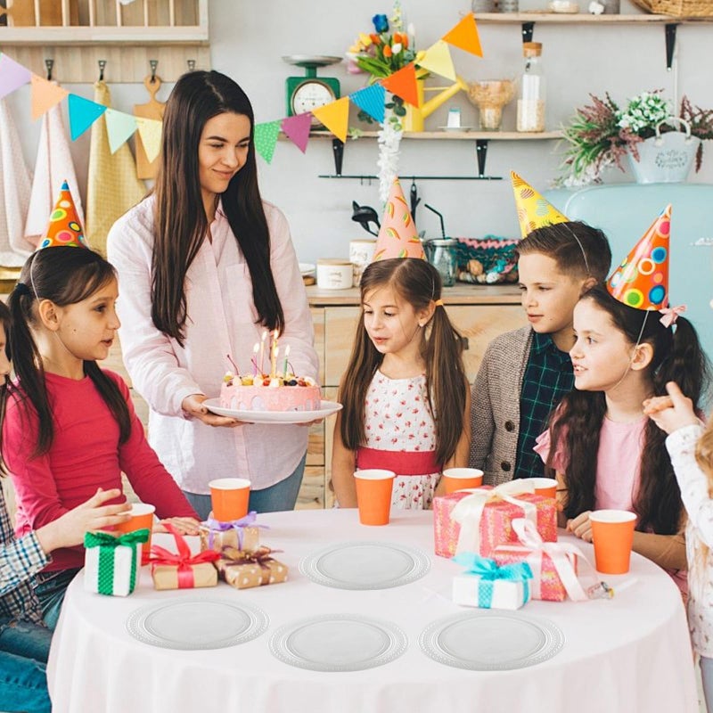 HiEnjoin 50 قطعة من أطباق البلاستيك الشفاف من HiEnjoin، أطباق عشاء بلاستيكية مقاس 9 بوصة للاستعمال مرة واحدة، لون سادة، أدوات مائدة فاخرة ثقيلة الوزن، لوازم الحفلات للشواء والنزهات والحفلات والسفر وقابلة لإعادة التدوير - Image 4